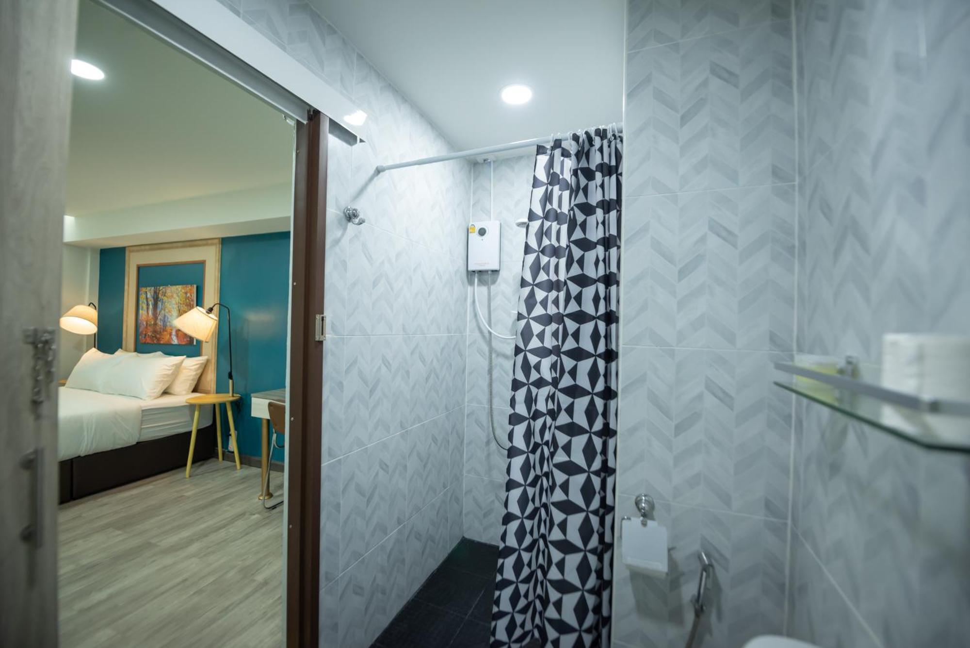 Skylink Homes Bangkok Esterno foto