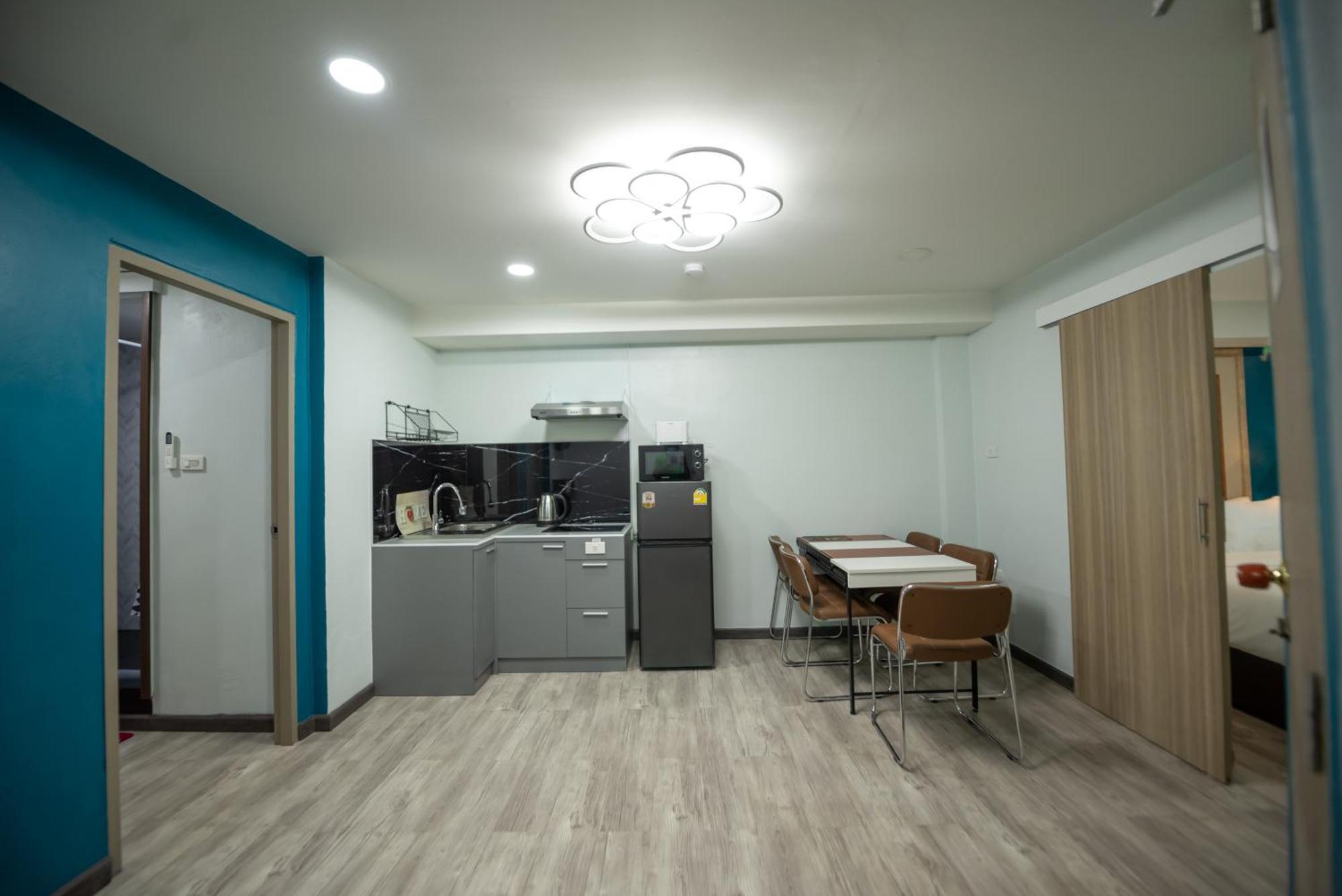 Skylink Homes Bangkok Esterno foto