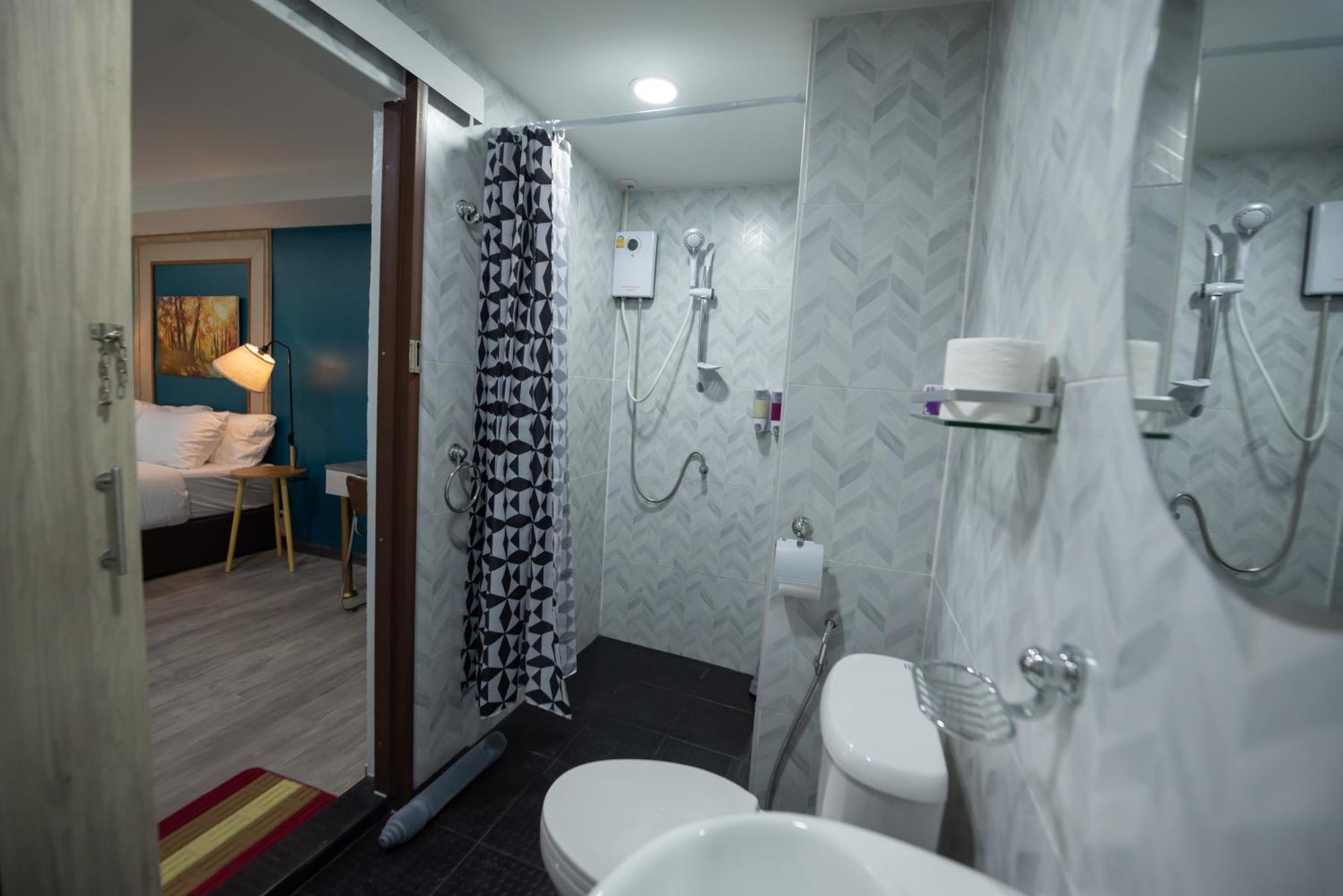 Skylink Homes Bangkok Esterno foto