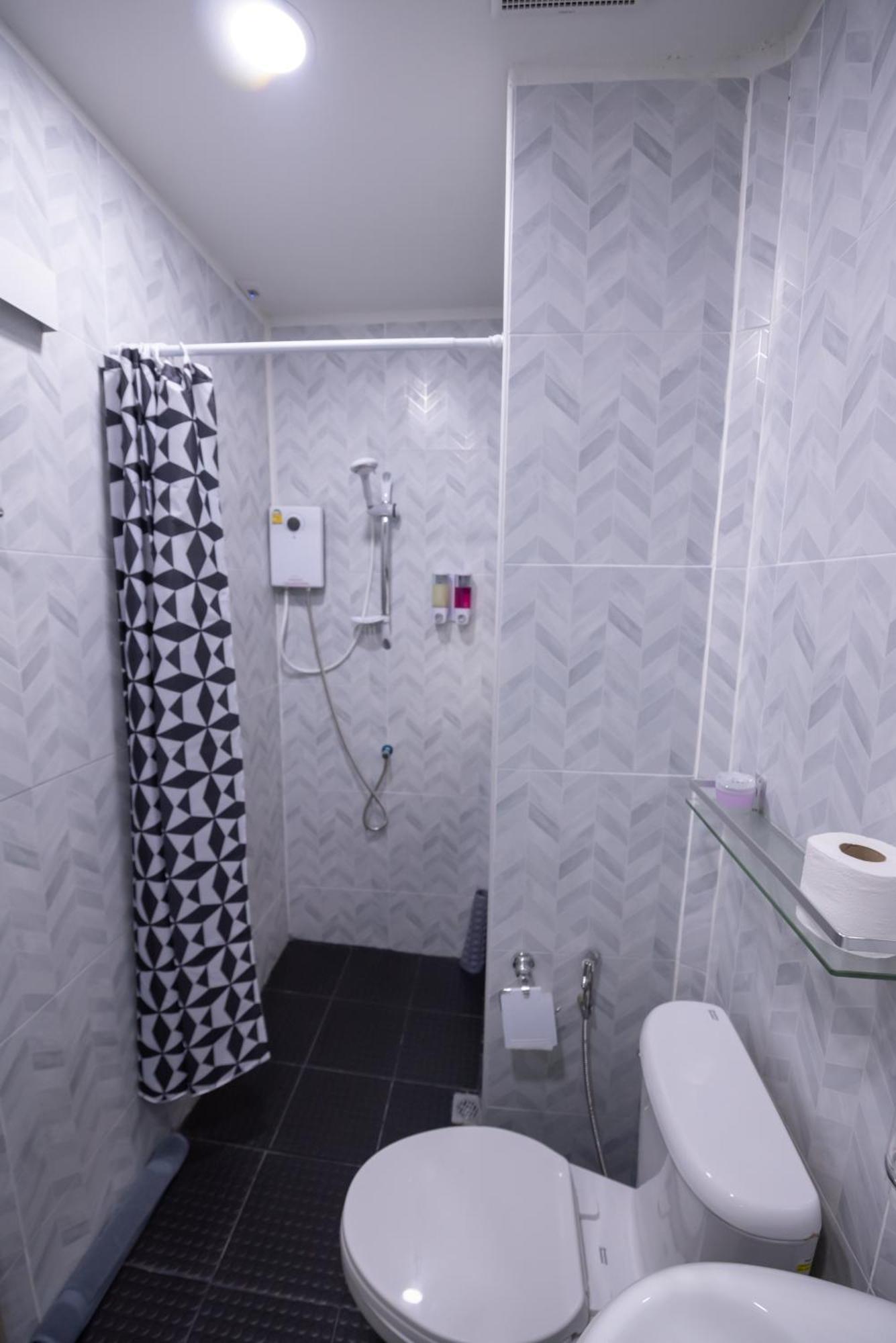 Skylink Homes Bangkok Esterno foto
